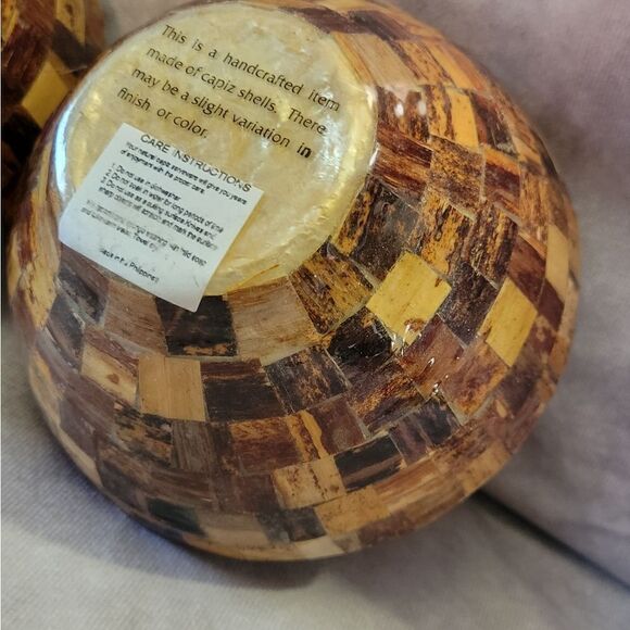 Capiz Shell Bowls - Picture 5 of 12